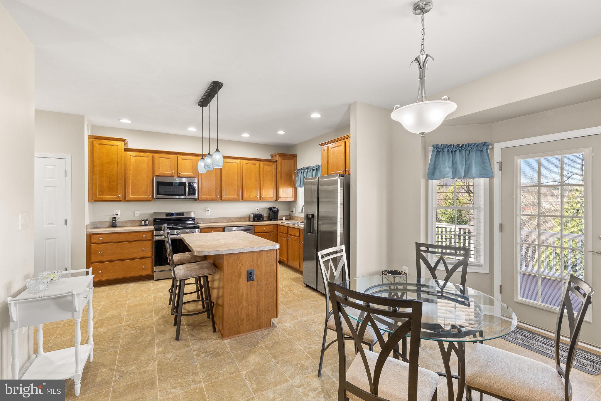 BEAU RIDGE - Residential