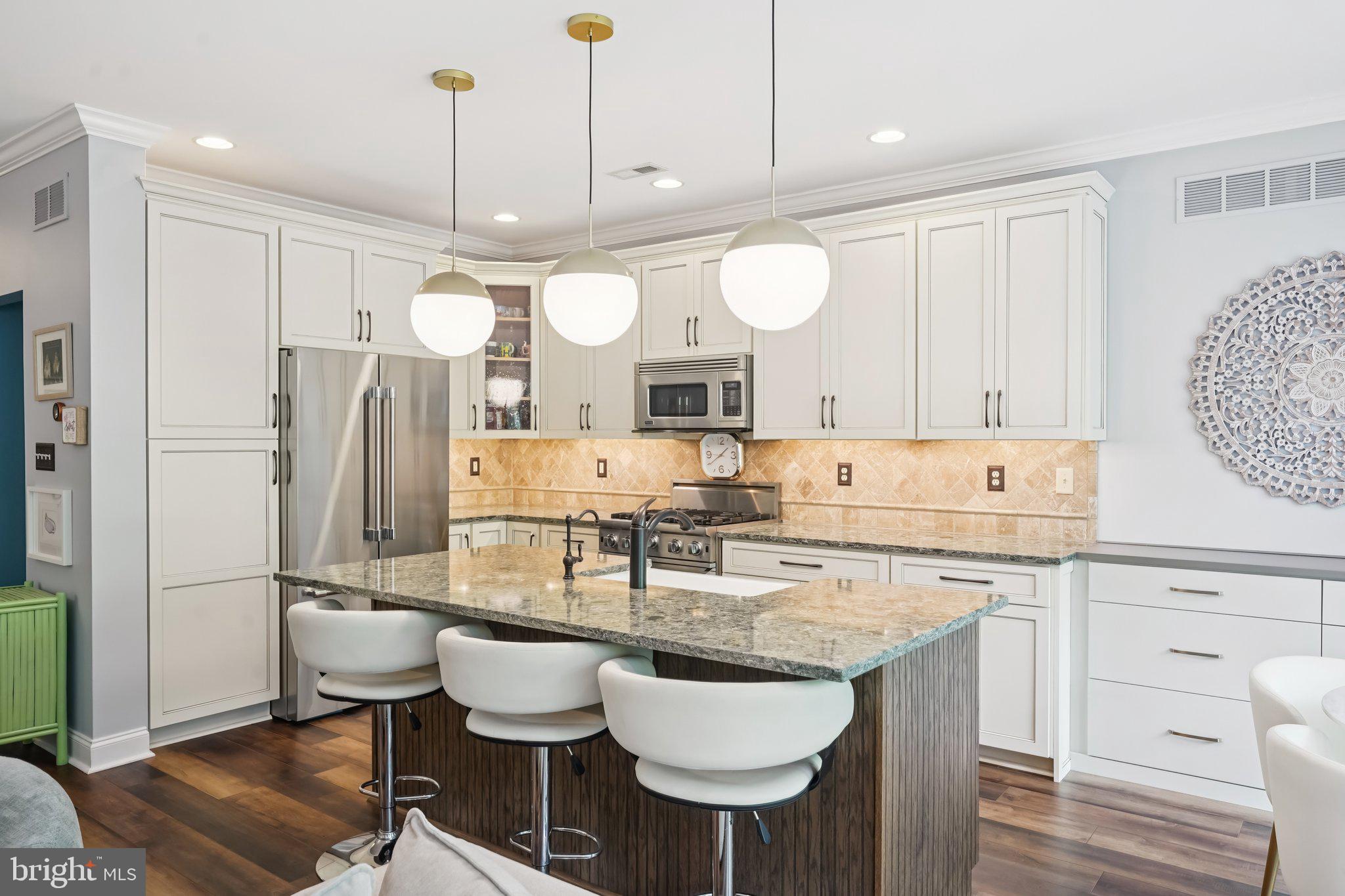 SPRING HOUSE LANE - Residential