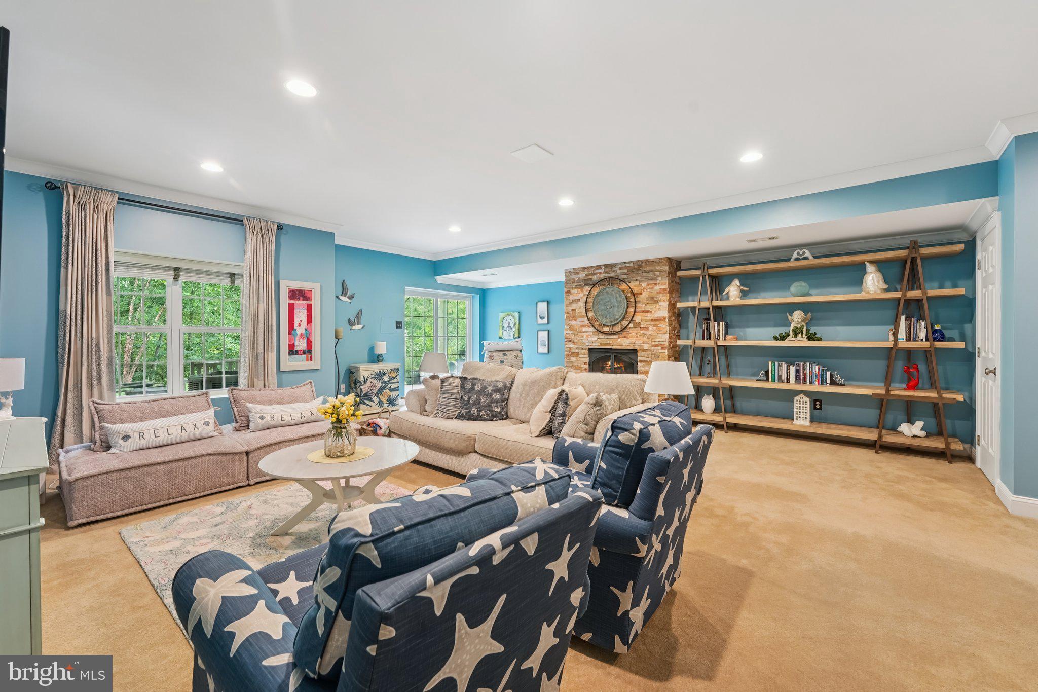 SPRING HOUSE LANE - Residential