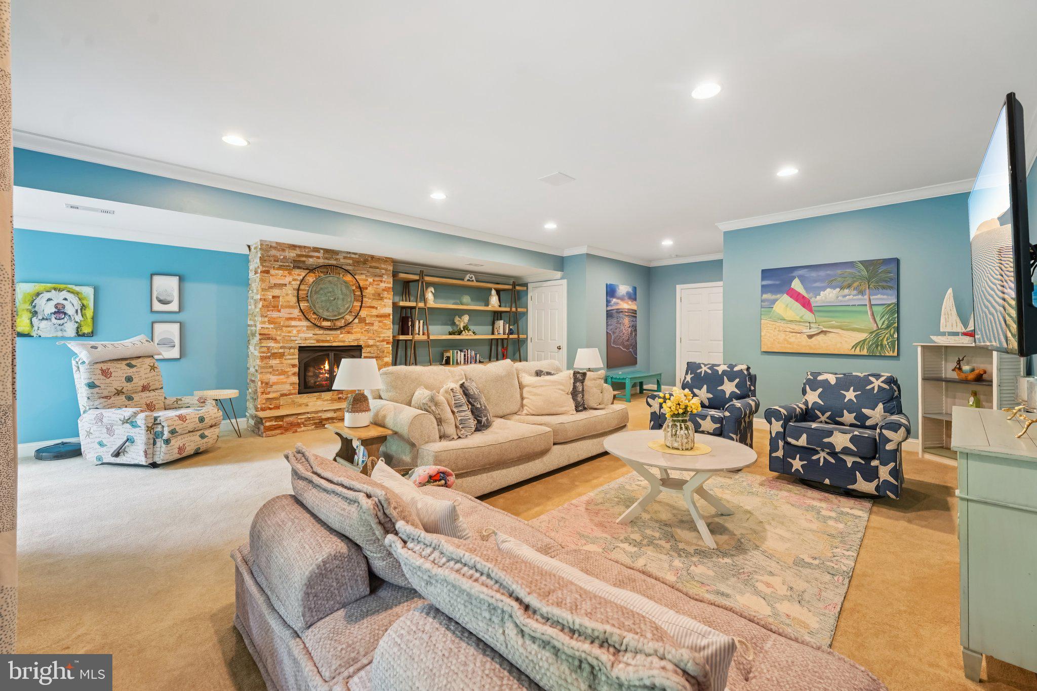 SPRING HOUSE LANE - Residential