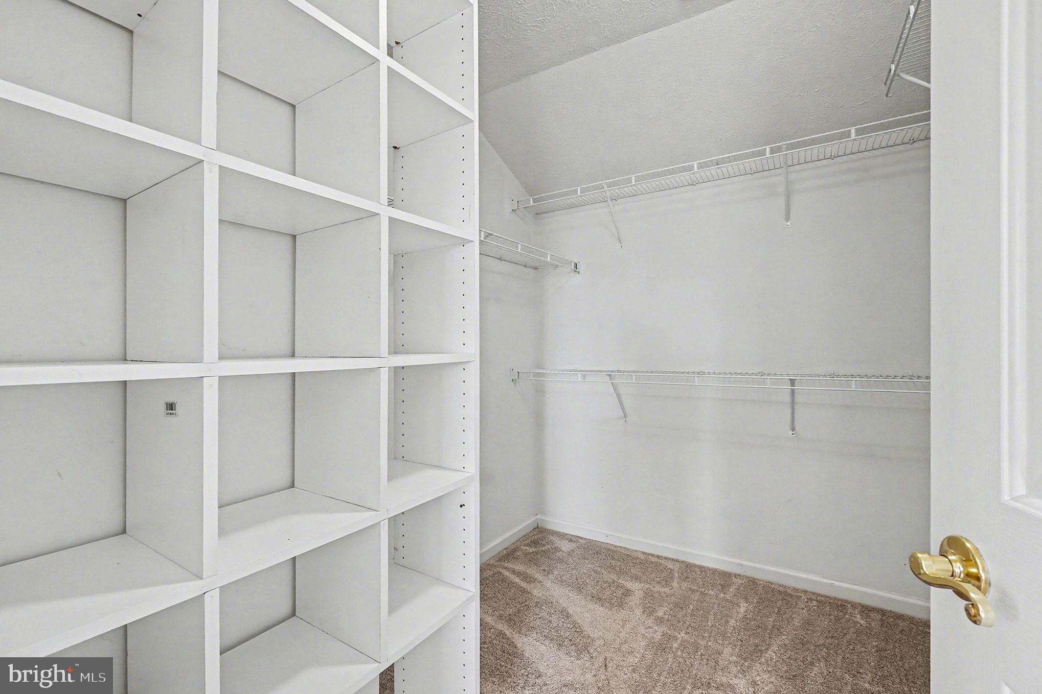 GRACE MANOR - Residential