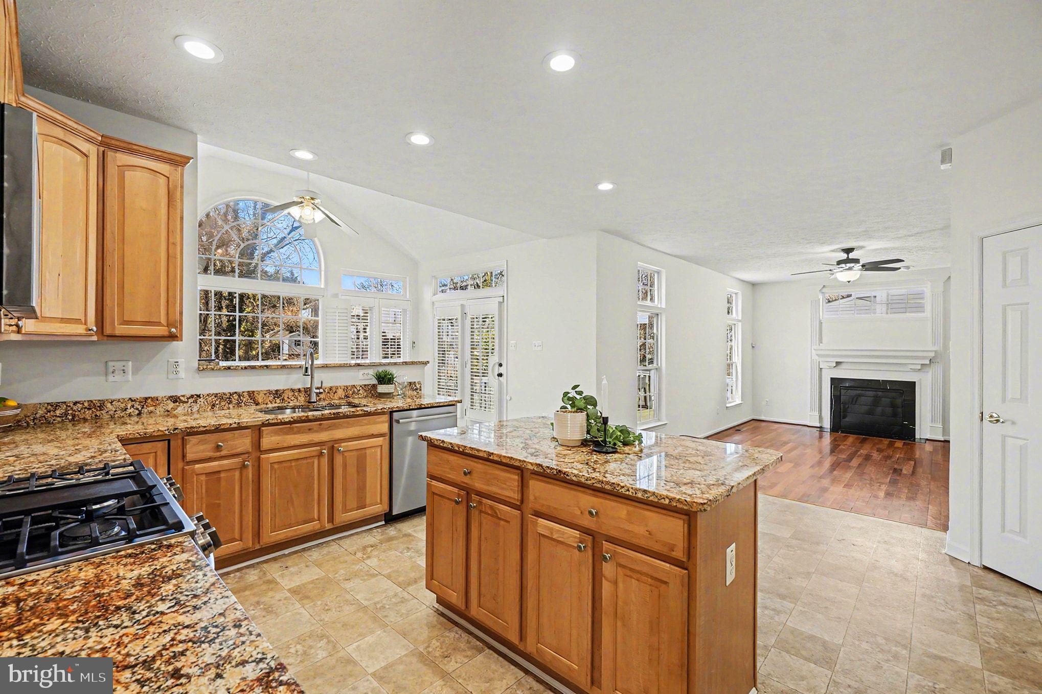 GRACE MANOR - Residential