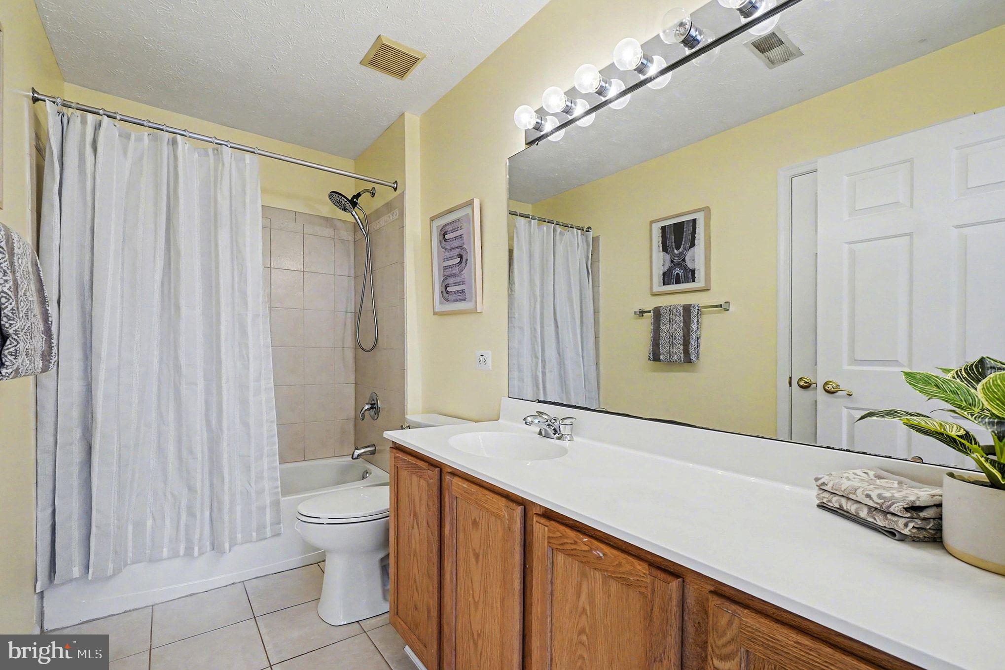 GRACE MANOR - Residential