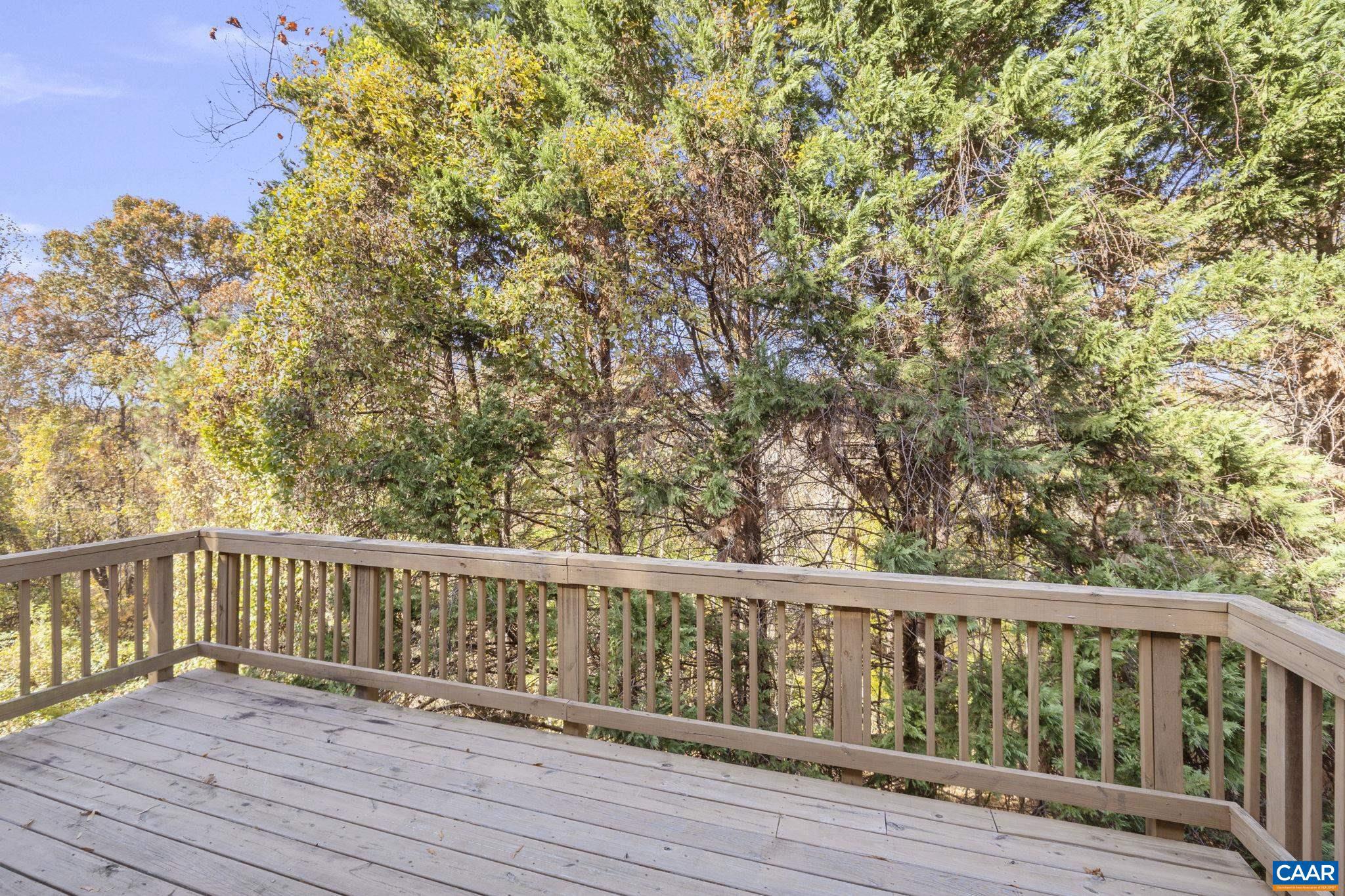 STONEHENGE - Residential