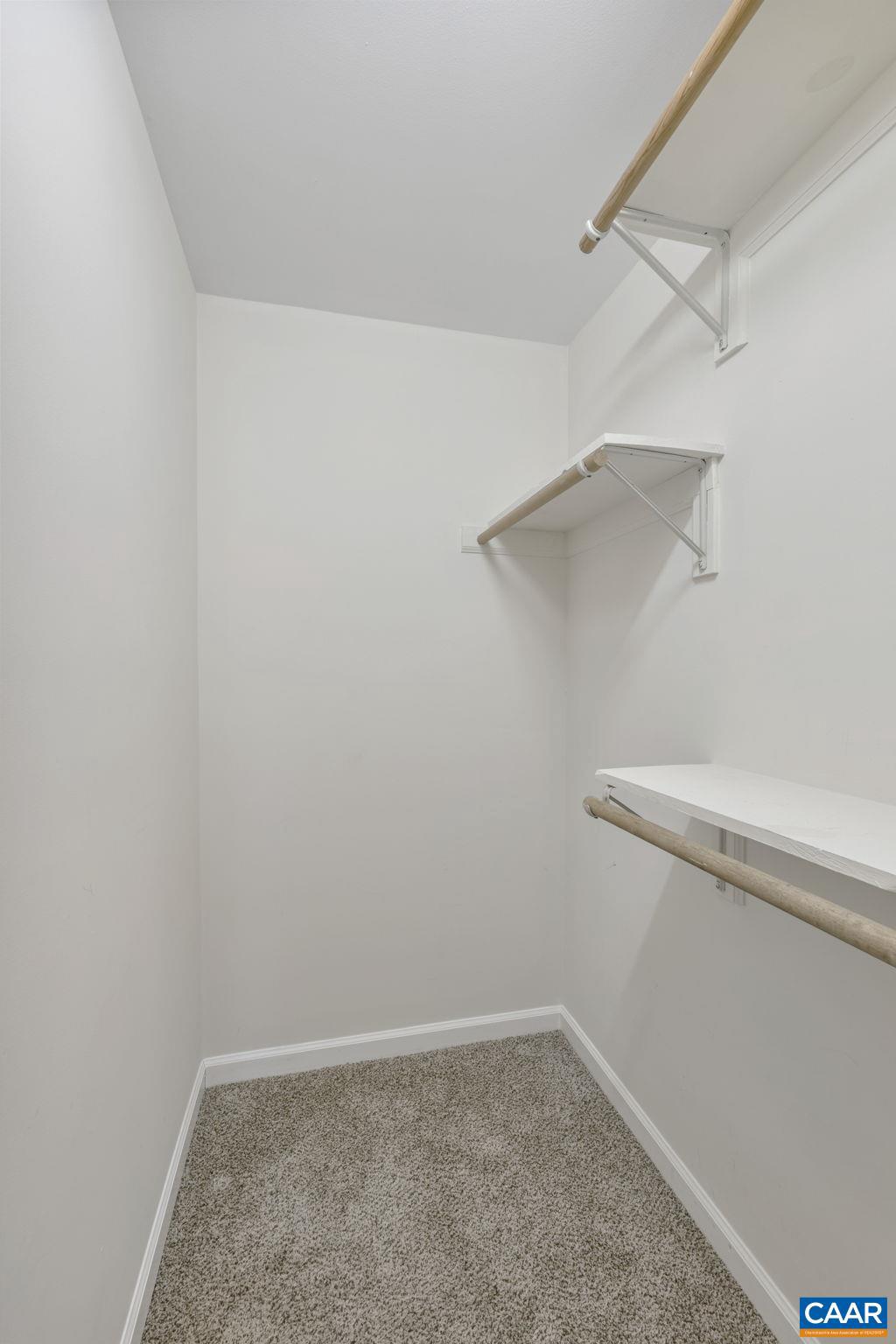 STONEHENGE - Residential