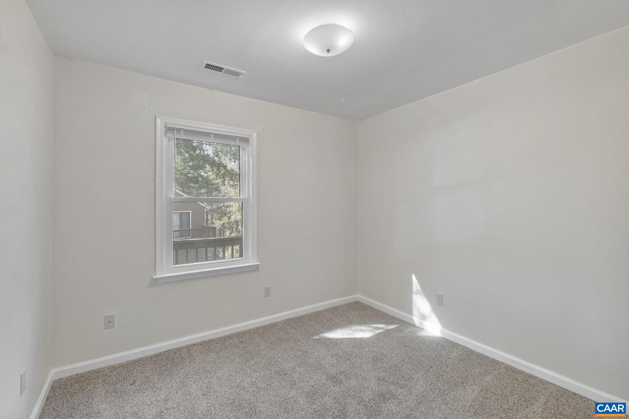 STONEHENGE - Residential