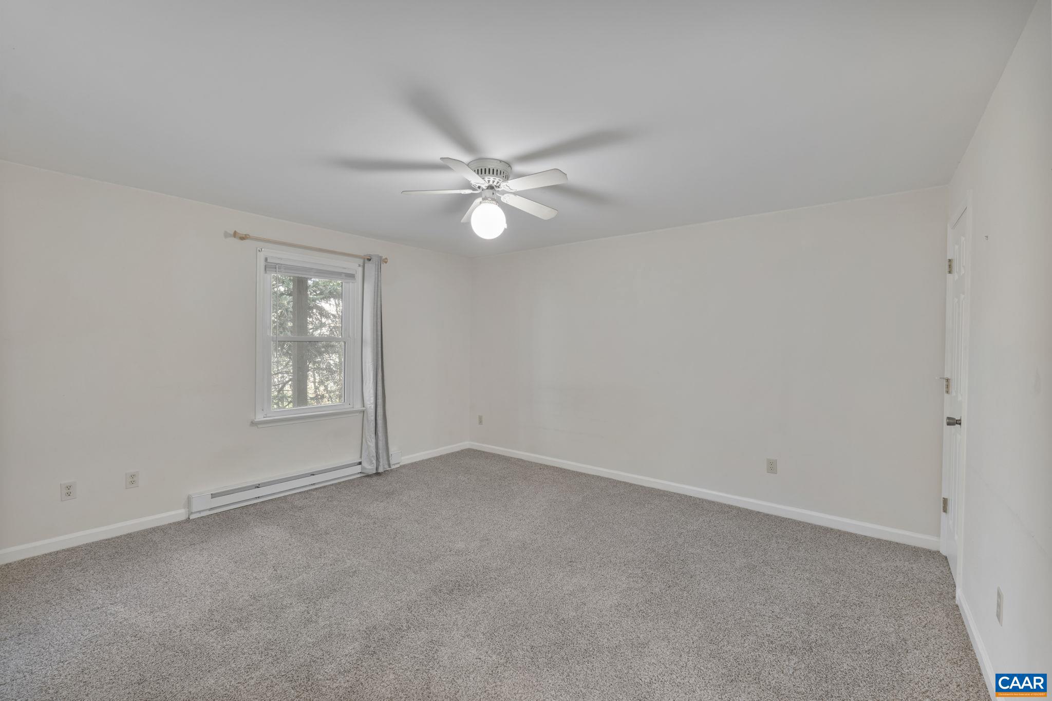 STONEHENGE - Residential