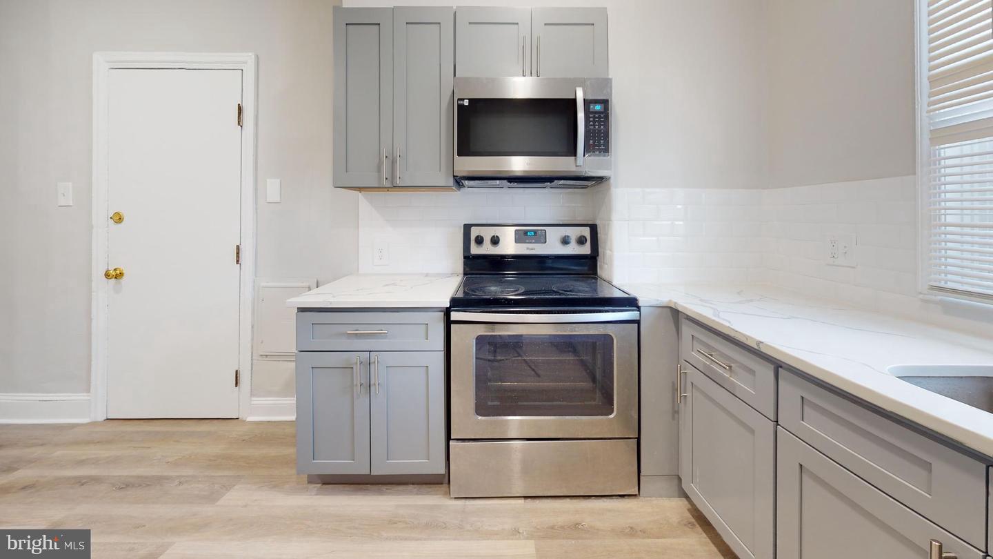 FITLER SQUARE - Residential Lease