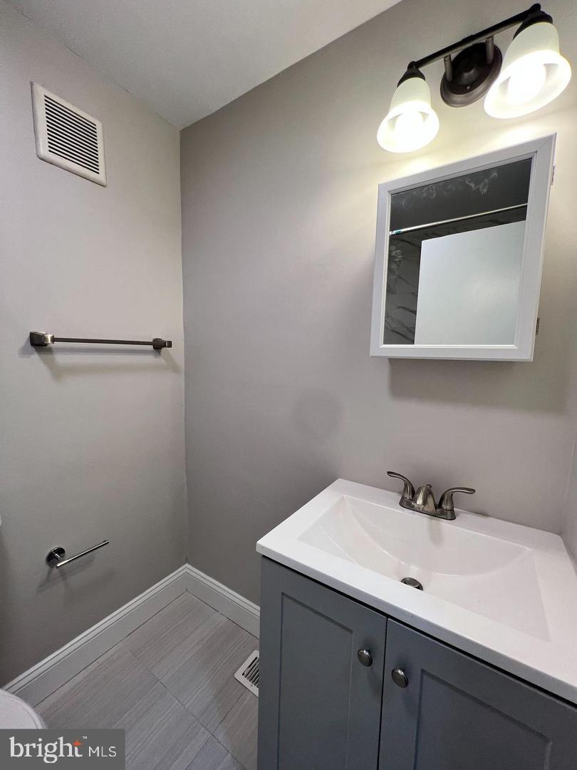 FITLER SQUARE - Residential Lease