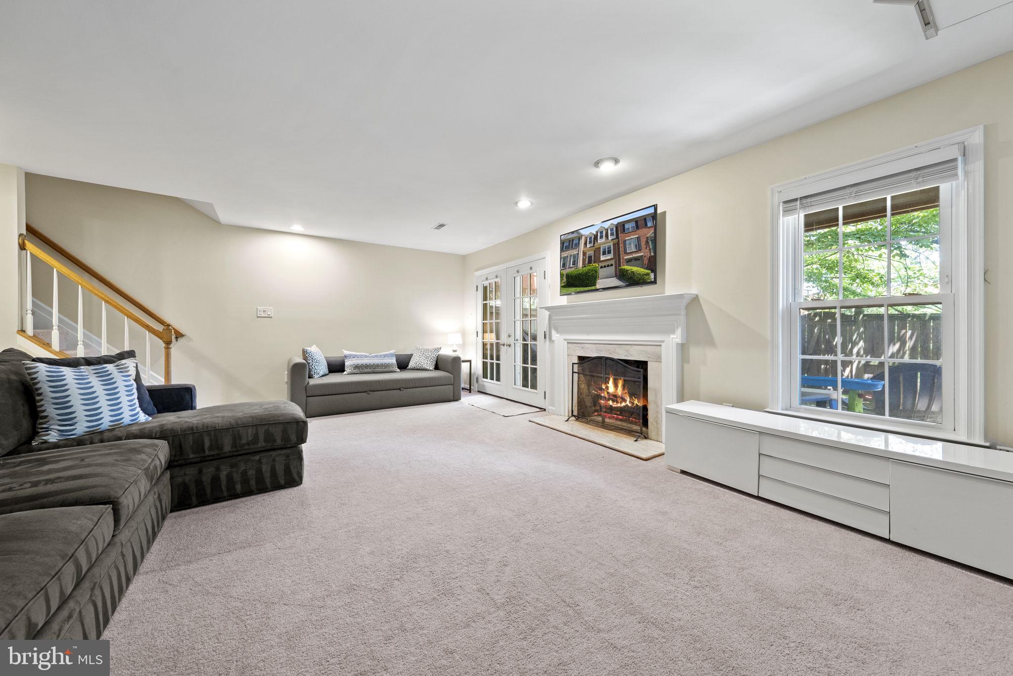 TIMBERLAWN - Residential