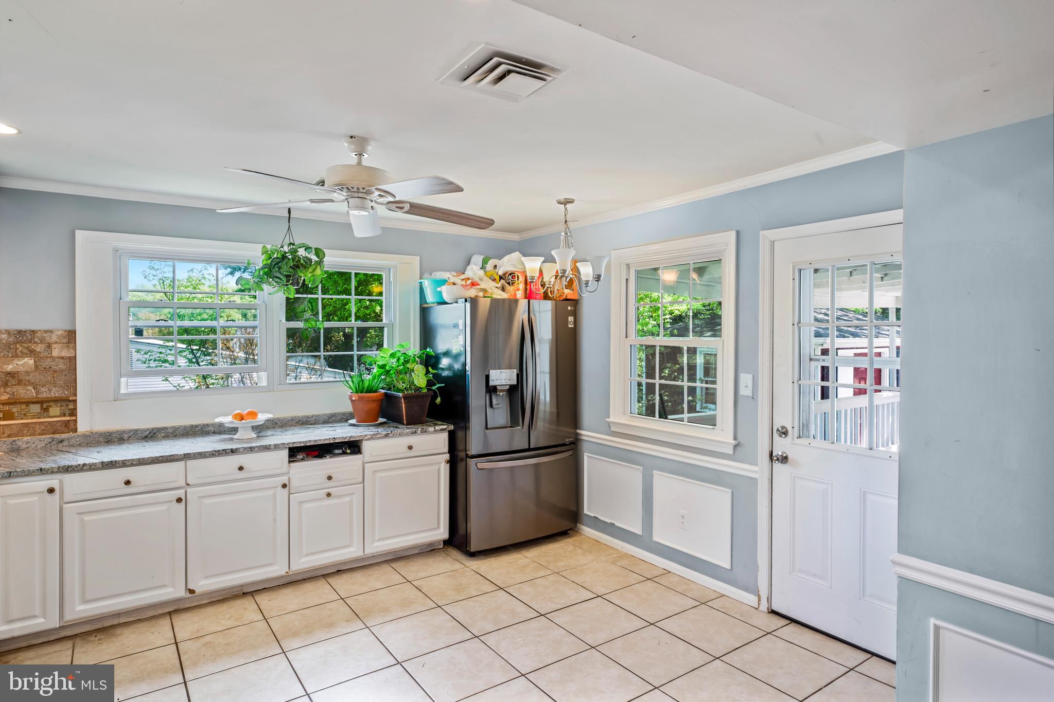 VIRGINIA HILLS - Residential