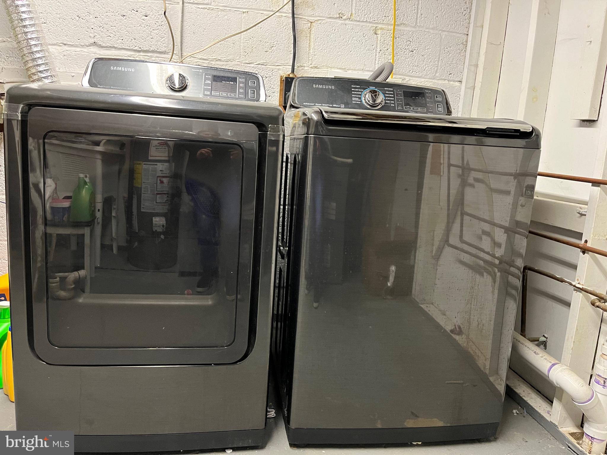 VIRGINIA HILLS - Residential