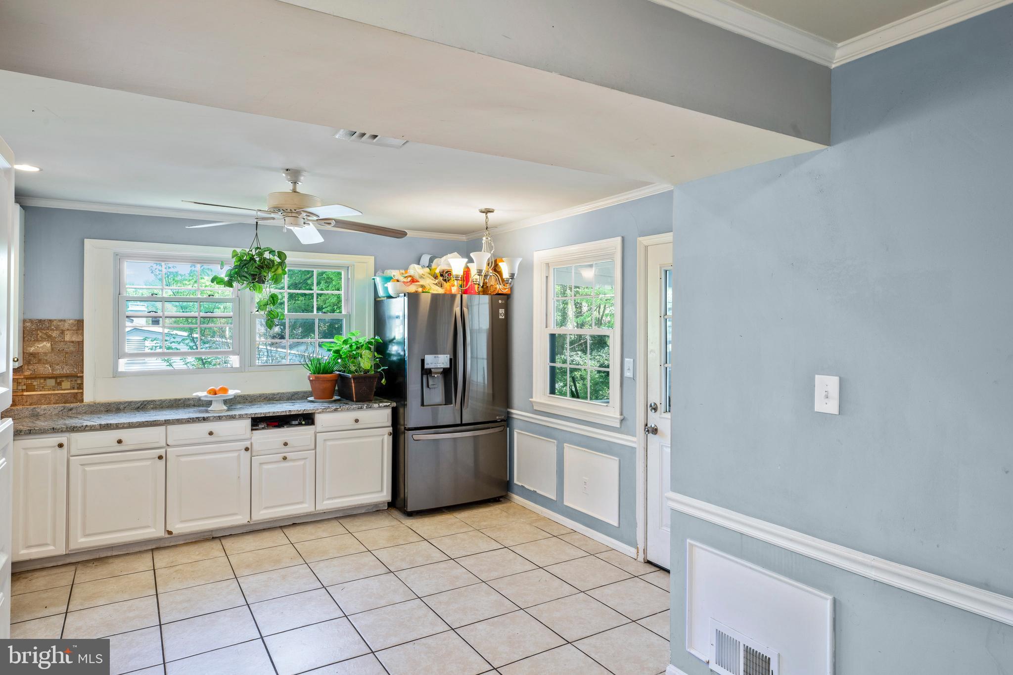 VIRGINIA HILLS - Residential