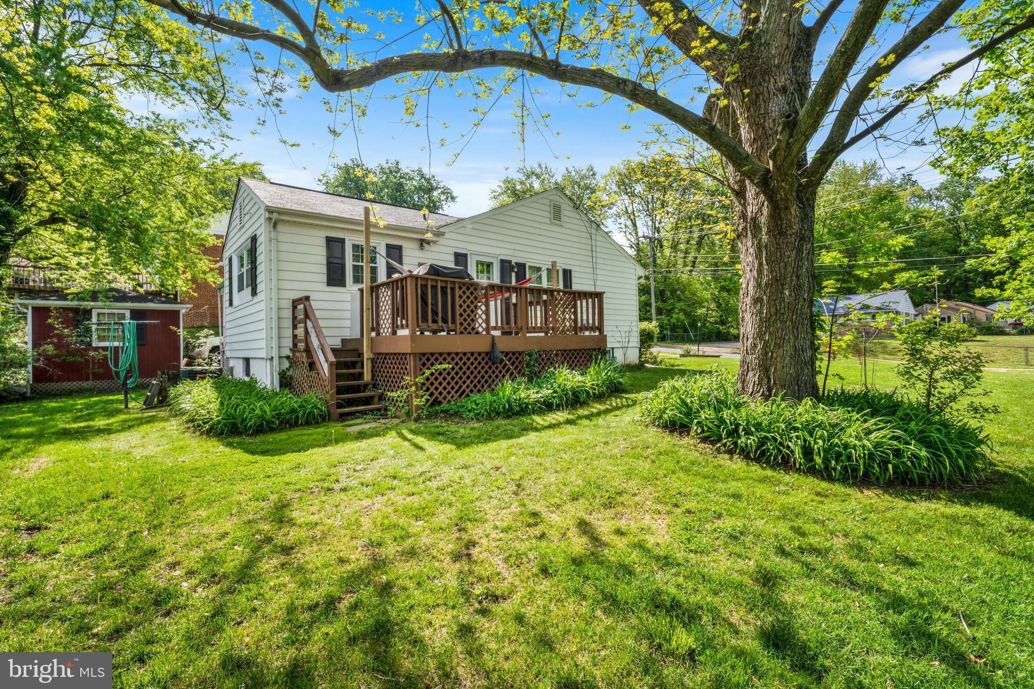 VIRGINIA HILLS - Residential