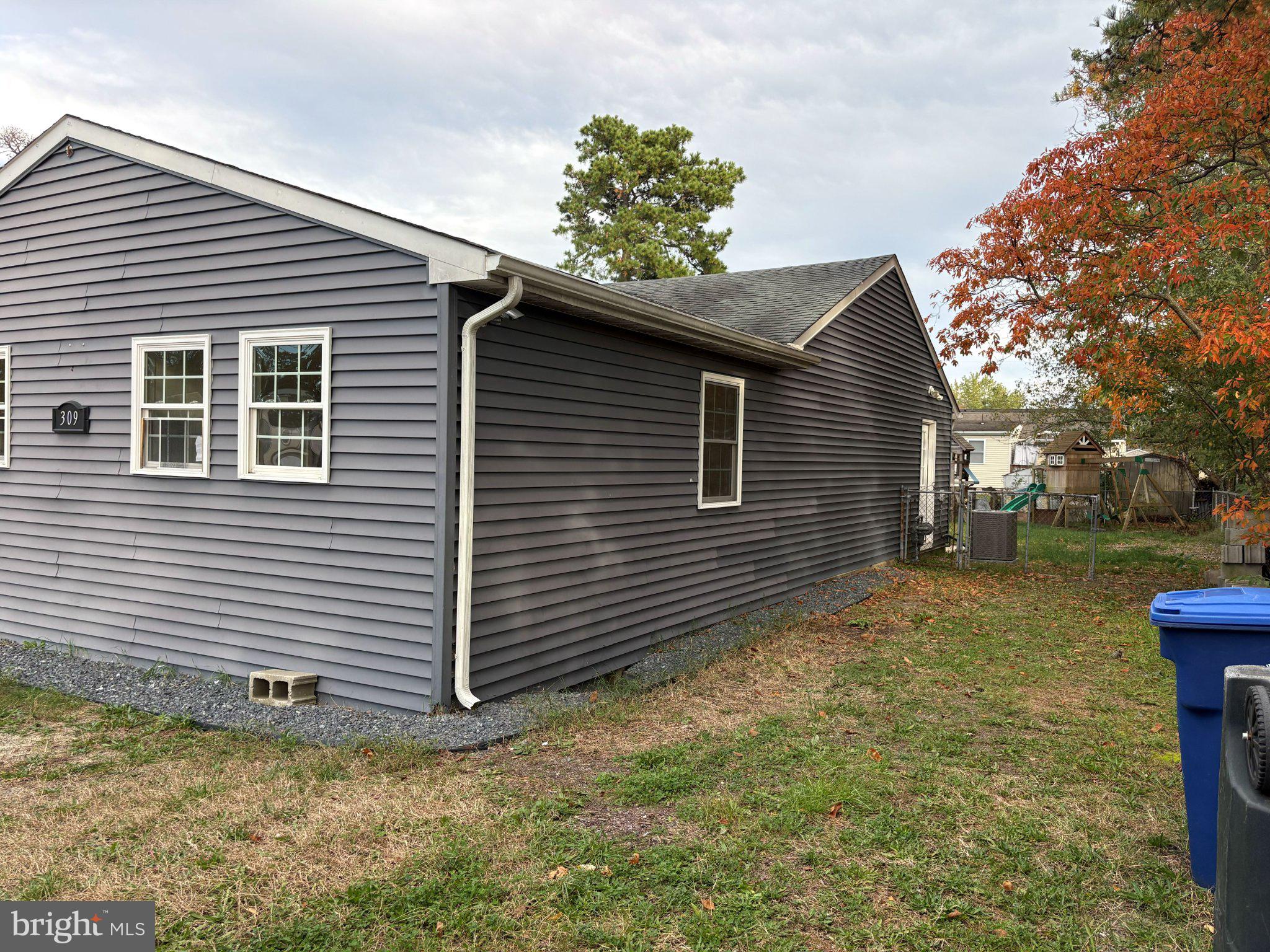309 SHOSHONI TRAIL