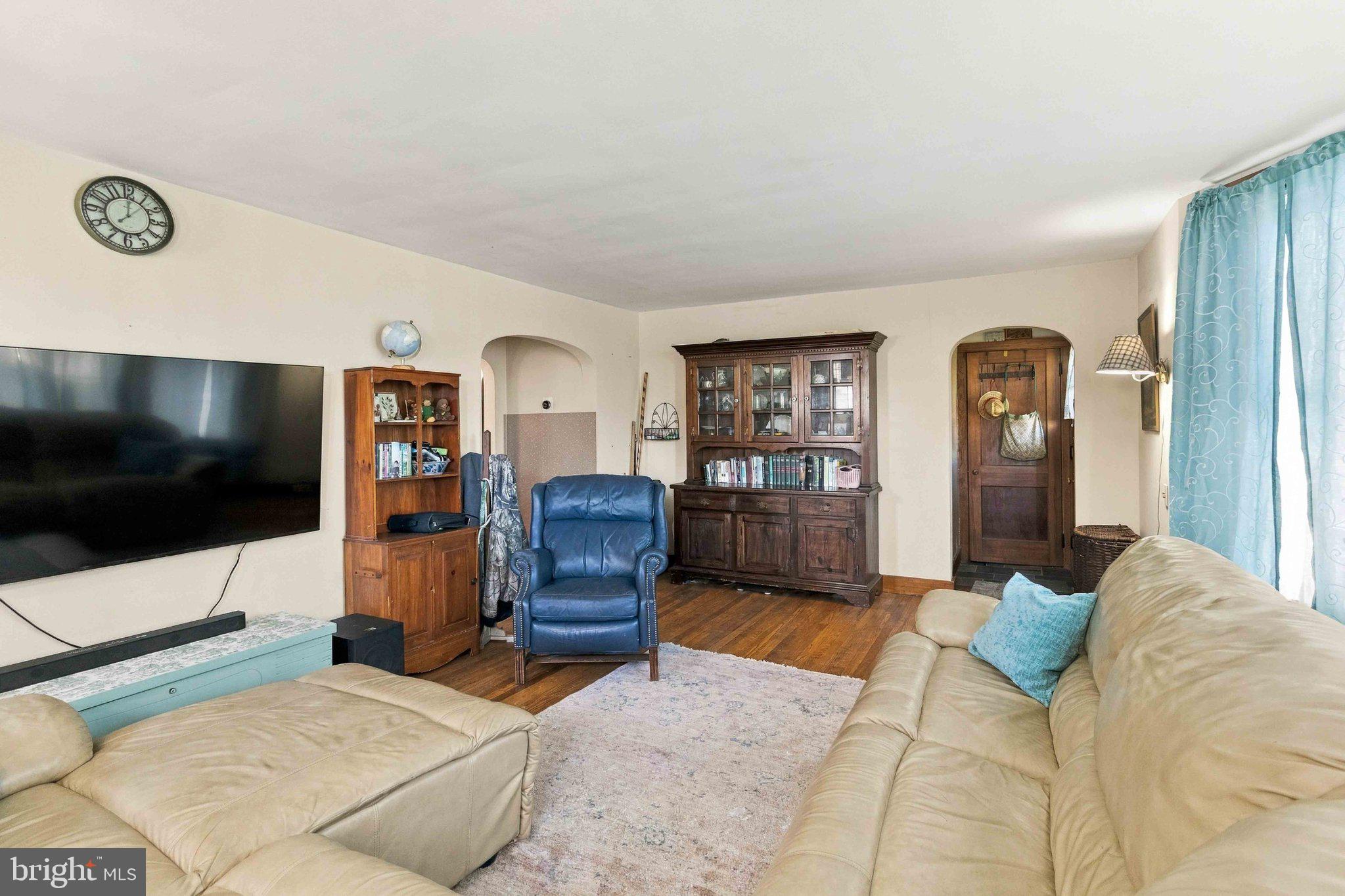 616 CONOWINGO ROAD