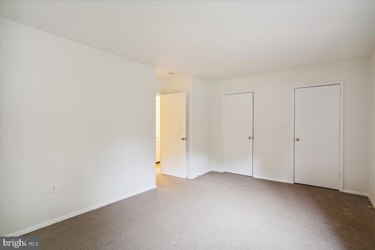 BETHESDA PARK - Residential Lease