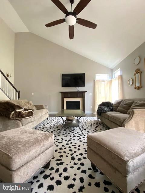 ARCHERS ROCK - Residential