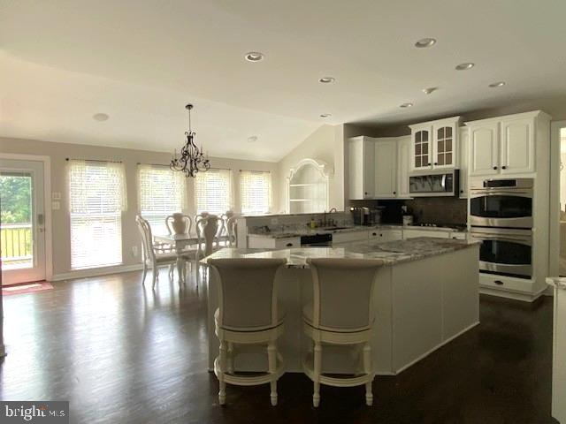 ARCHERS ROCK - Residential