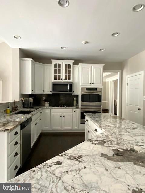 ARCHERS ROCK - Residential