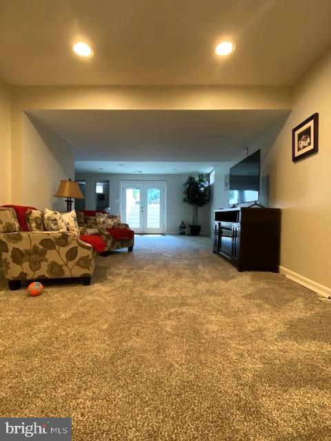 ARCHERS ROCK - Residential