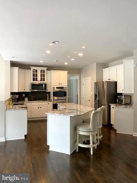 ARCHERS ROCK - Residential