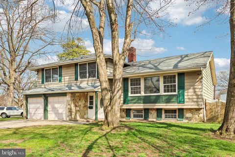 Homes For Sale - 101 Leeds Road<br/> MOUNT LAUREL, NJ 08054