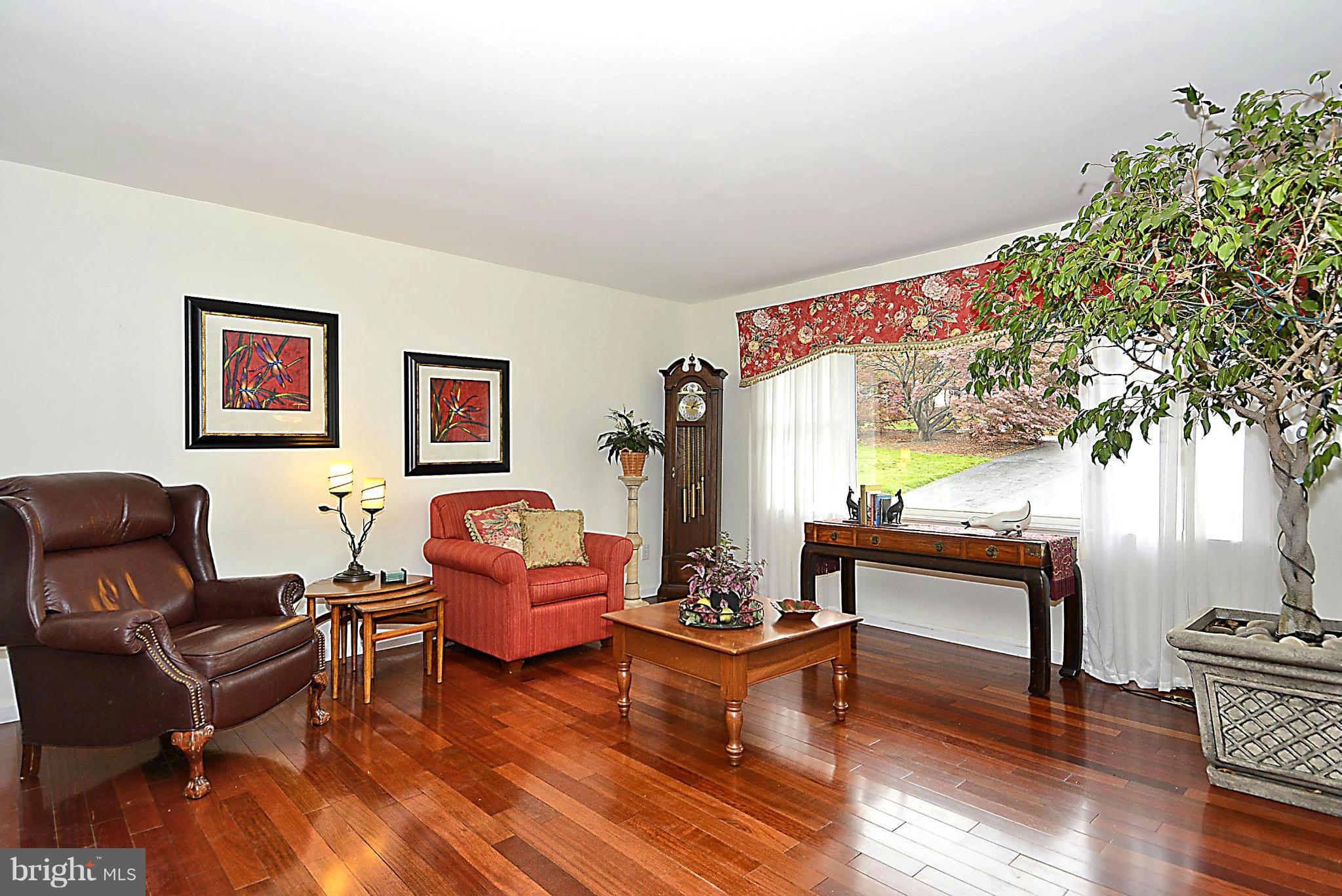 GREENLEAF - Residential