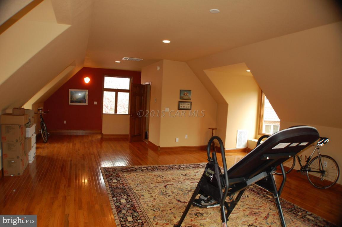 PINEY POINT - Residential