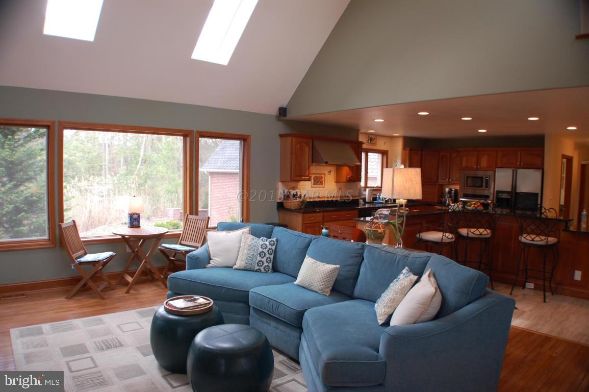 PINEY POINT - Residential