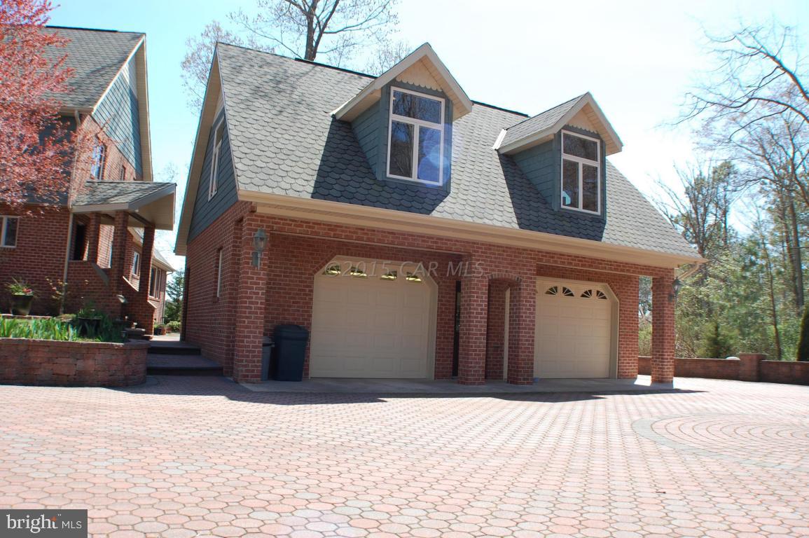 PINEY POINT - Residential