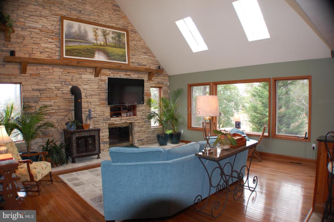 PINEY POINT - Residential