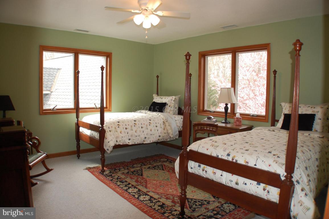 PINEY POINT - Residential