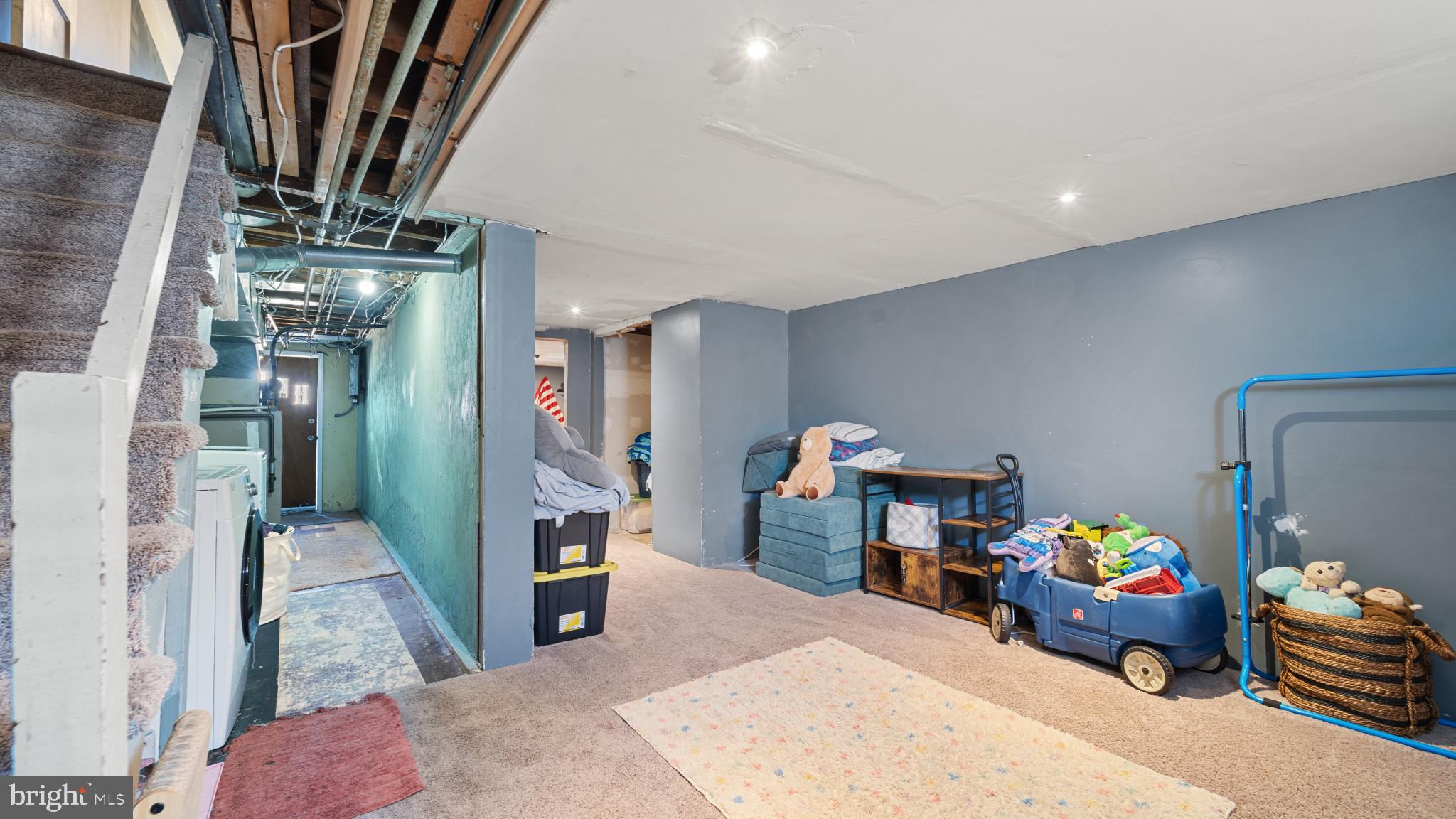 WESTBROOK PARK - Residential Lease