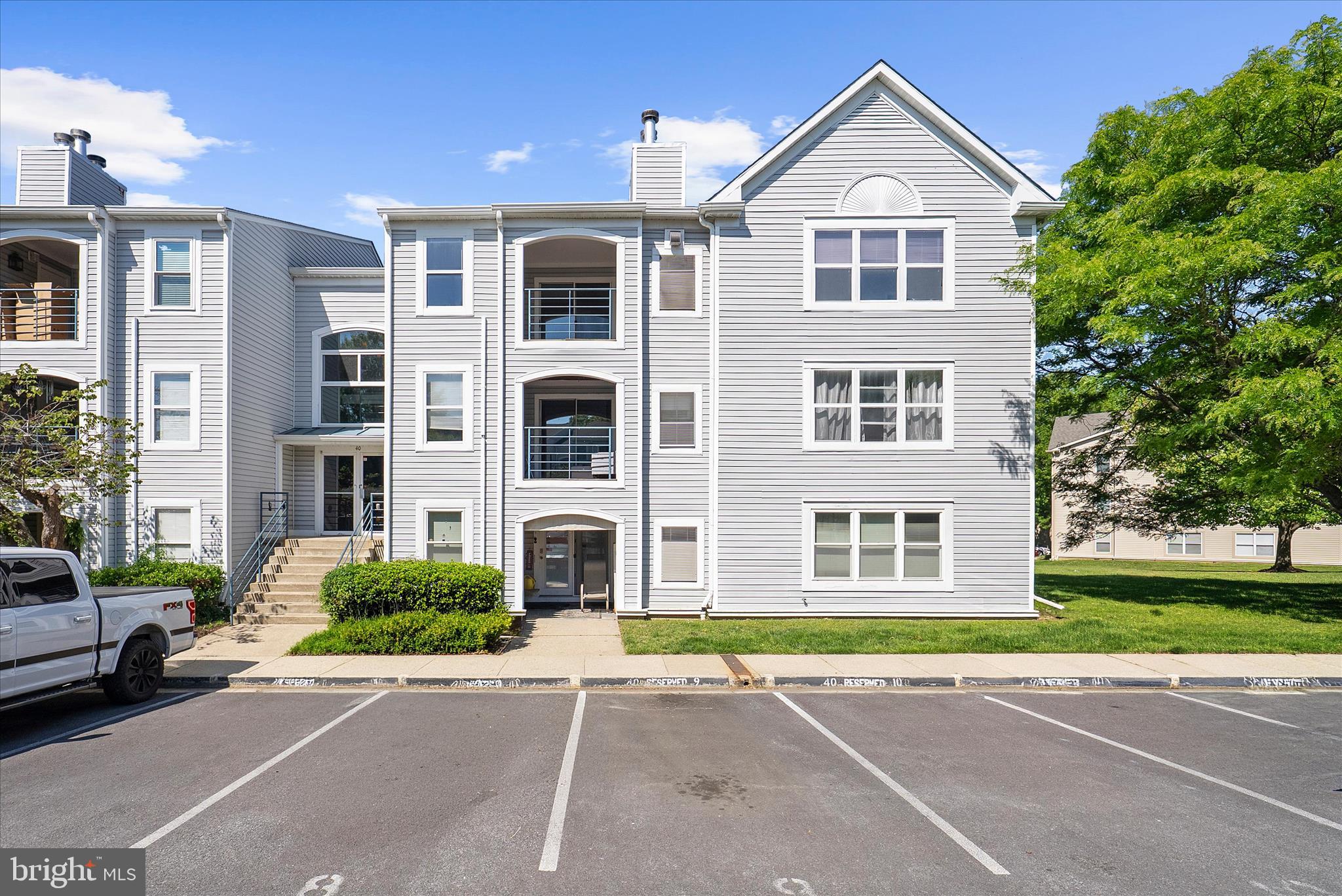 ANNAPOLIS OVERLOOK - Residential