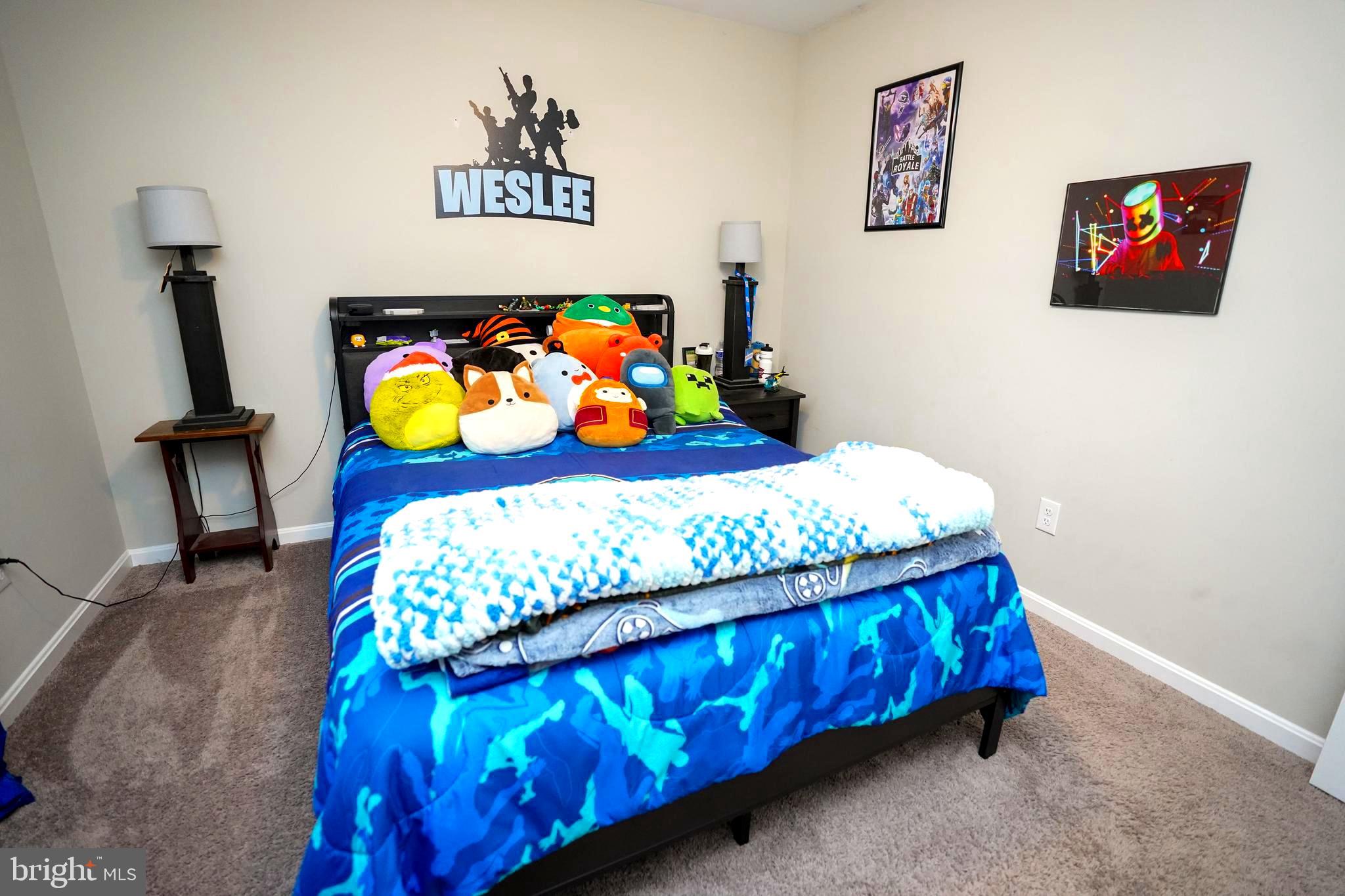 SOUTHERN FLDS - Residential