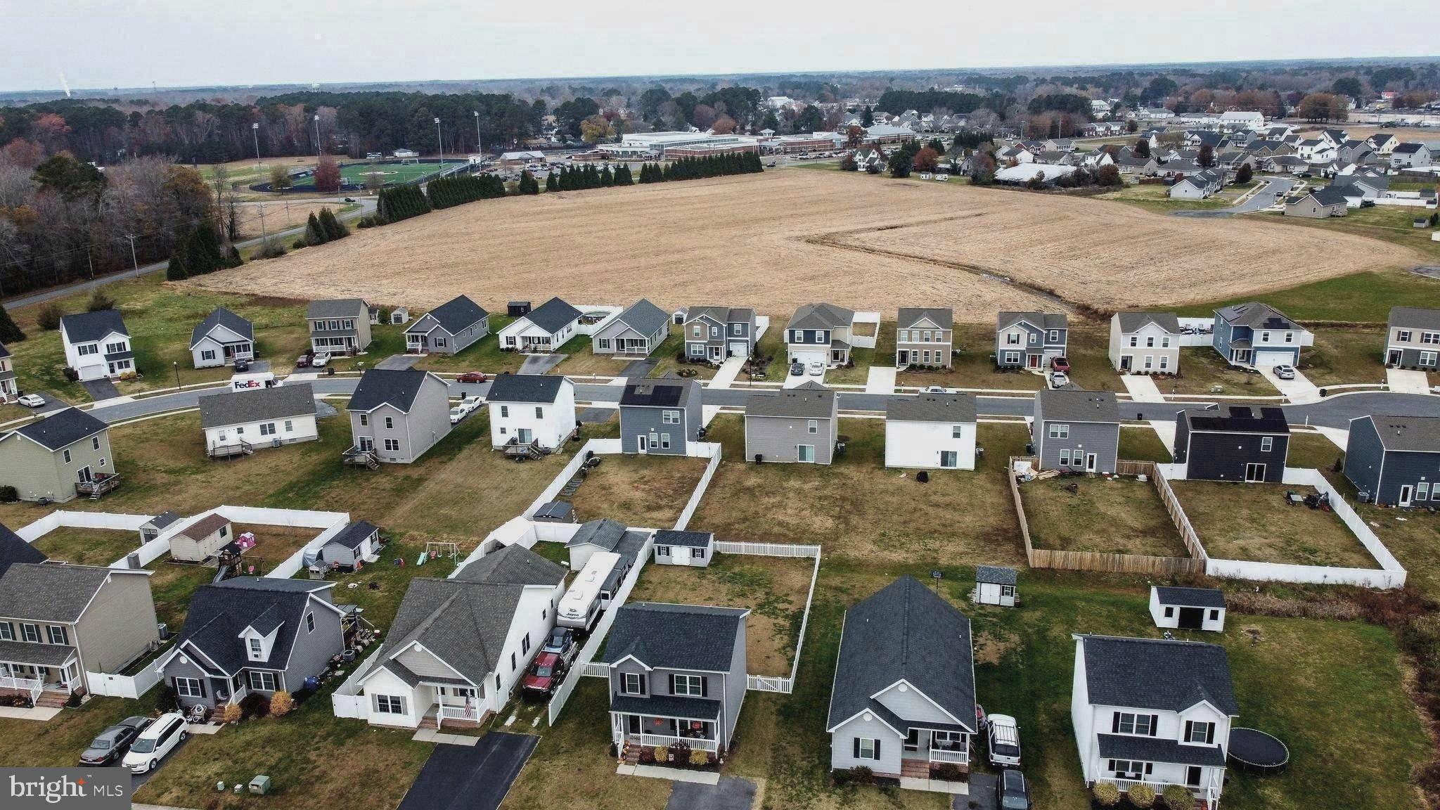 SOUTHERN FLDS - Residential