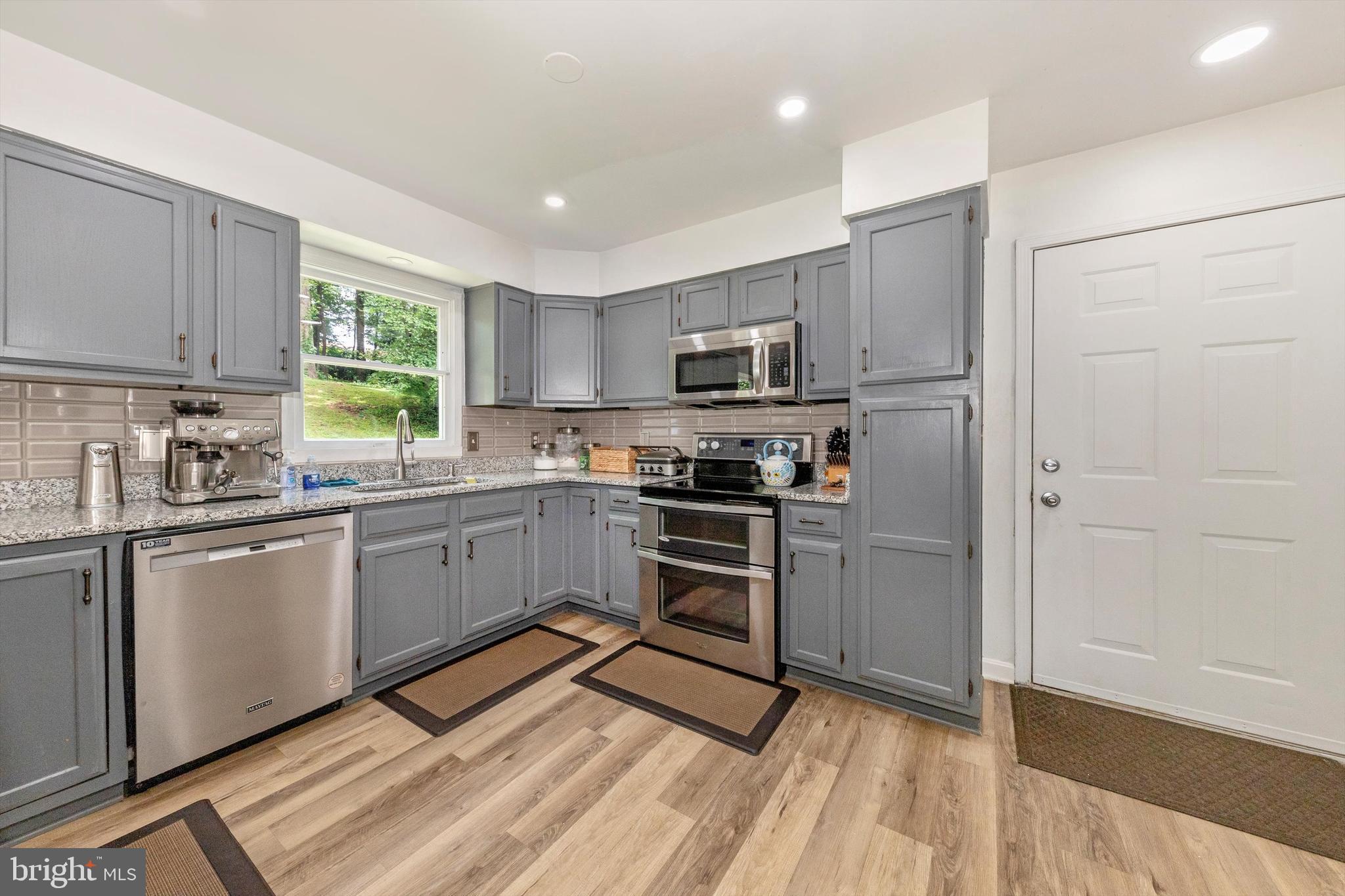 SUGARLOAF ESTATES - Residential