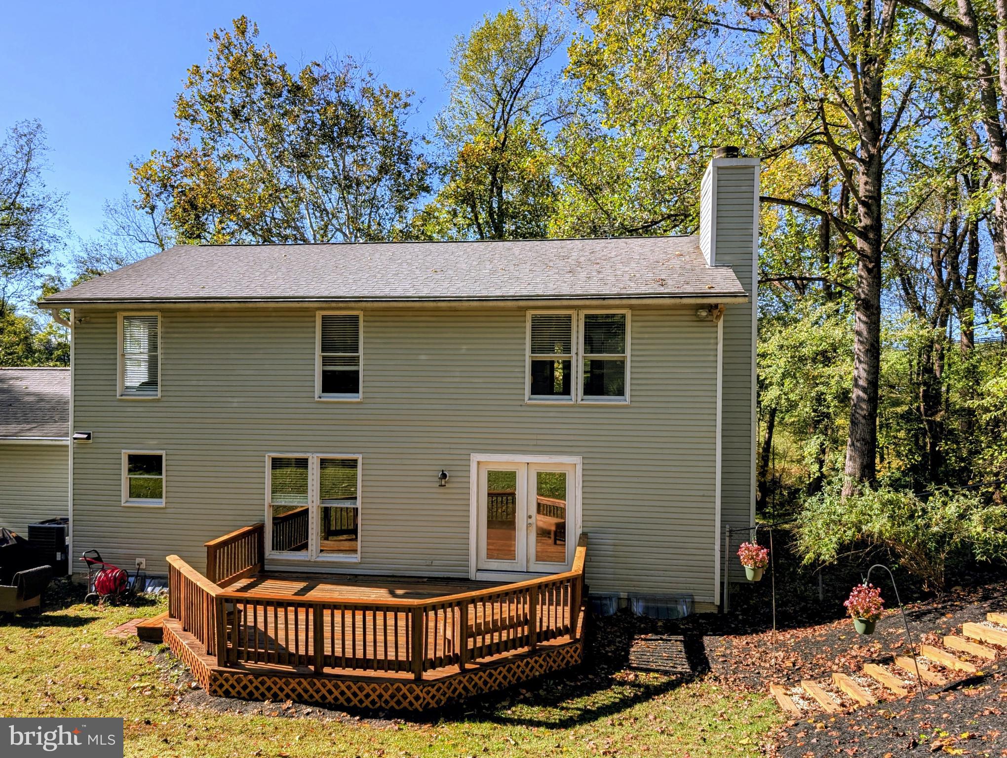 SUGARLOAF ESTATES - Residential