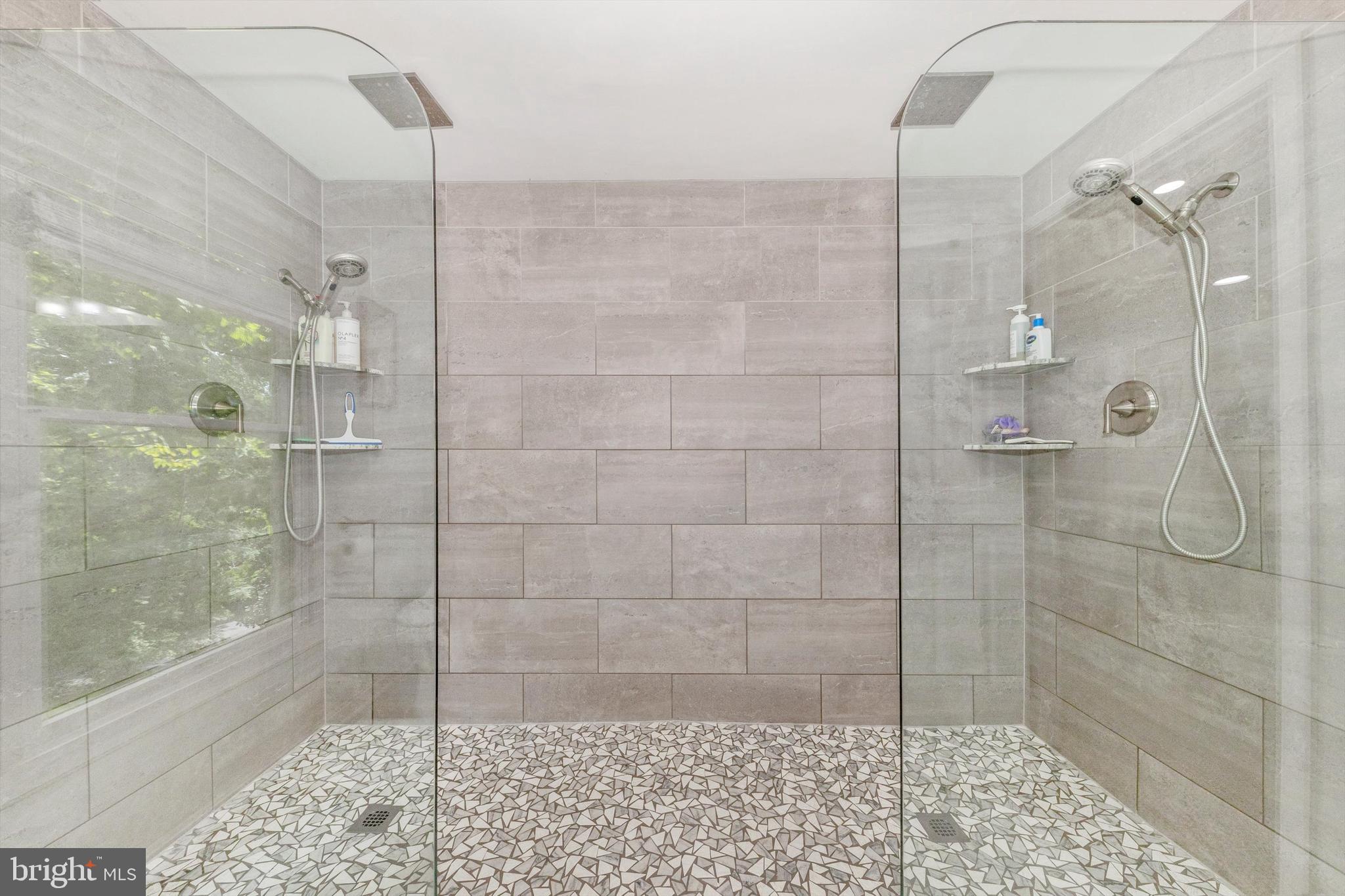 SUGARLOAF ESTATES - Residential