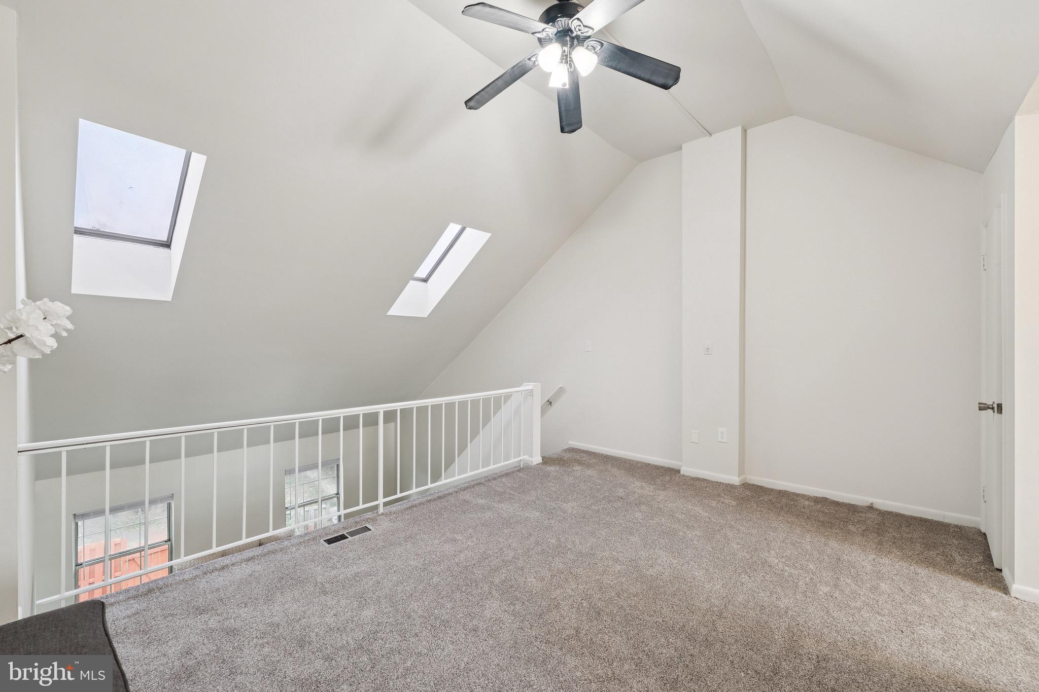 PORT O DUMFRIES - Residential