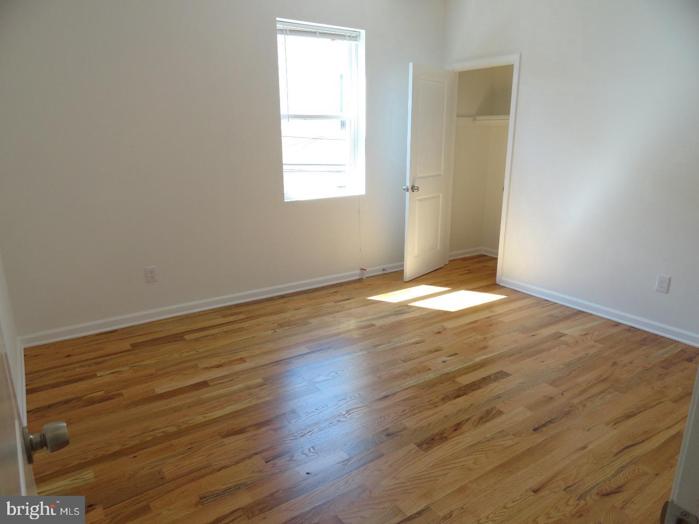 PHILADELPHIA (NORTH) - Residential Lease