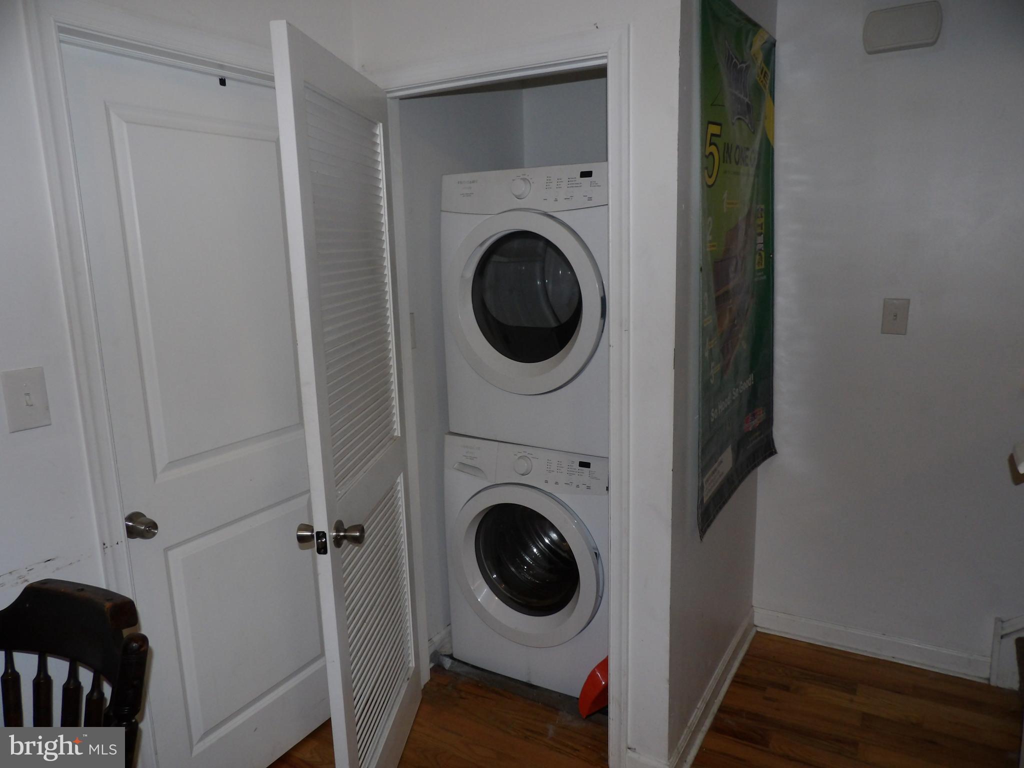 PHILADELPHIA (NORTH) - Residential Lease