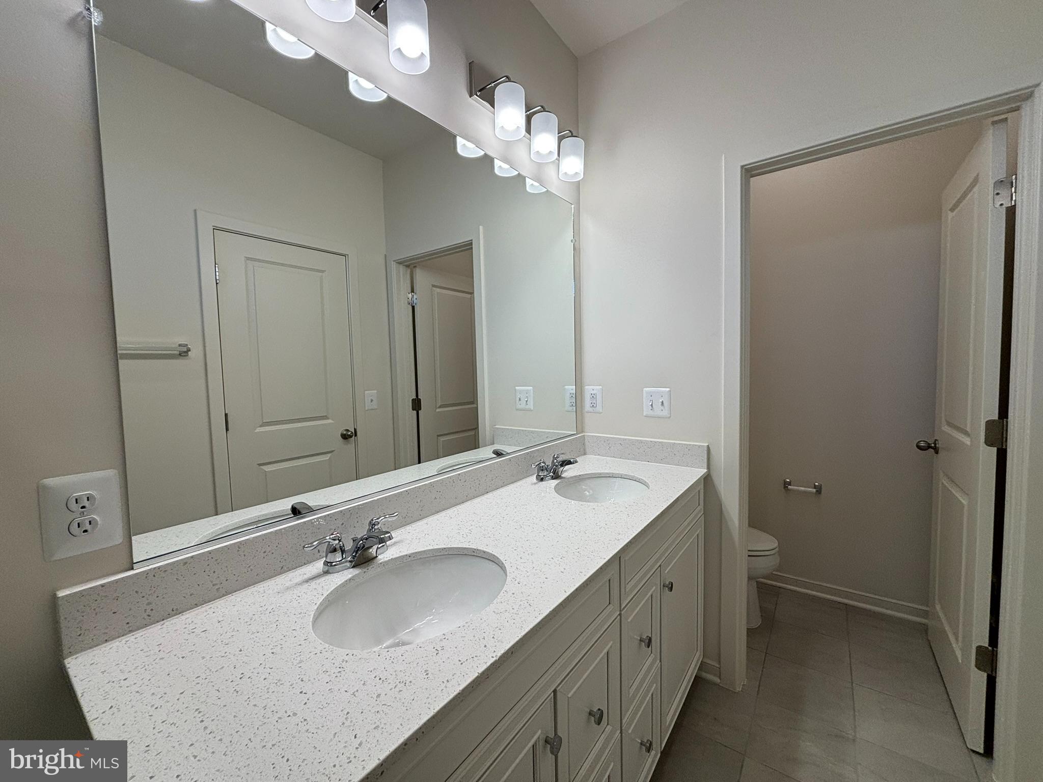 CASCADE LANDING - Residential