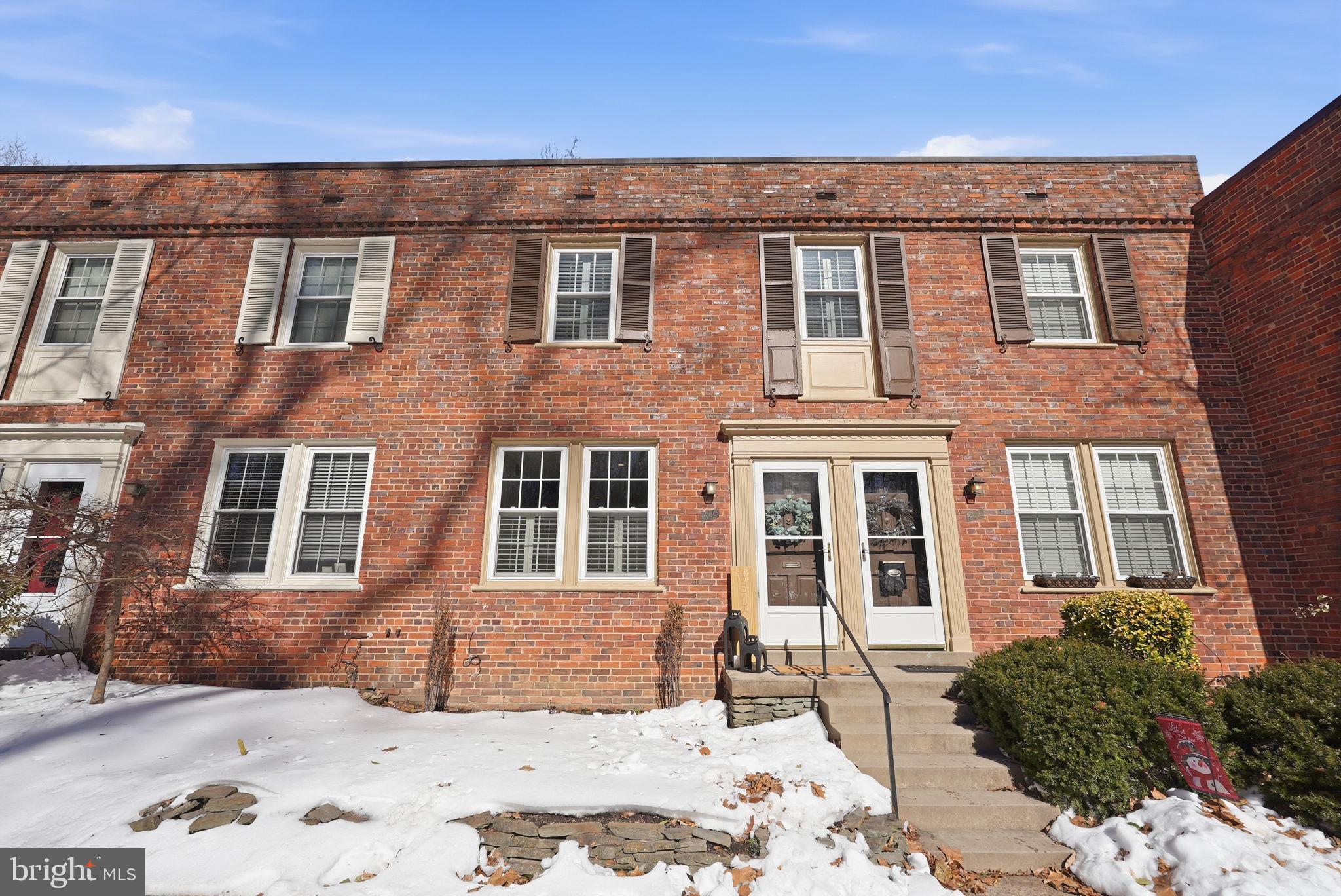 1414 S BARTON STREET S 453