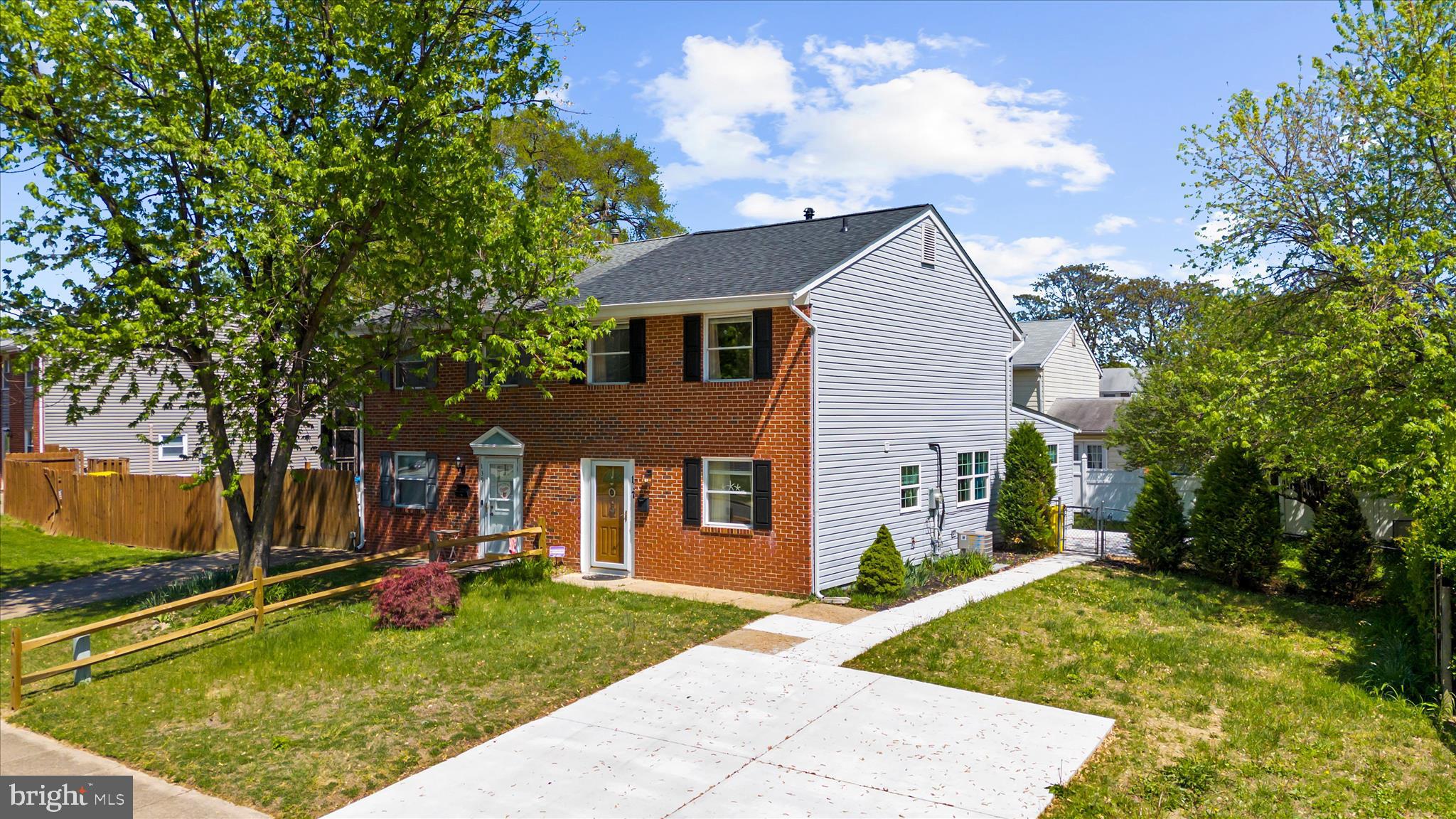 ROCK CREEK ESTATES - Residential