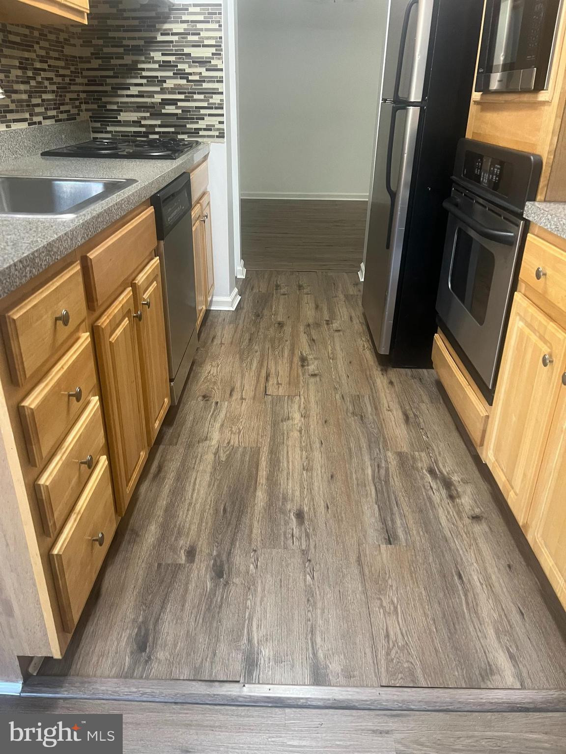 GREENBRIAR CONDO - Residential