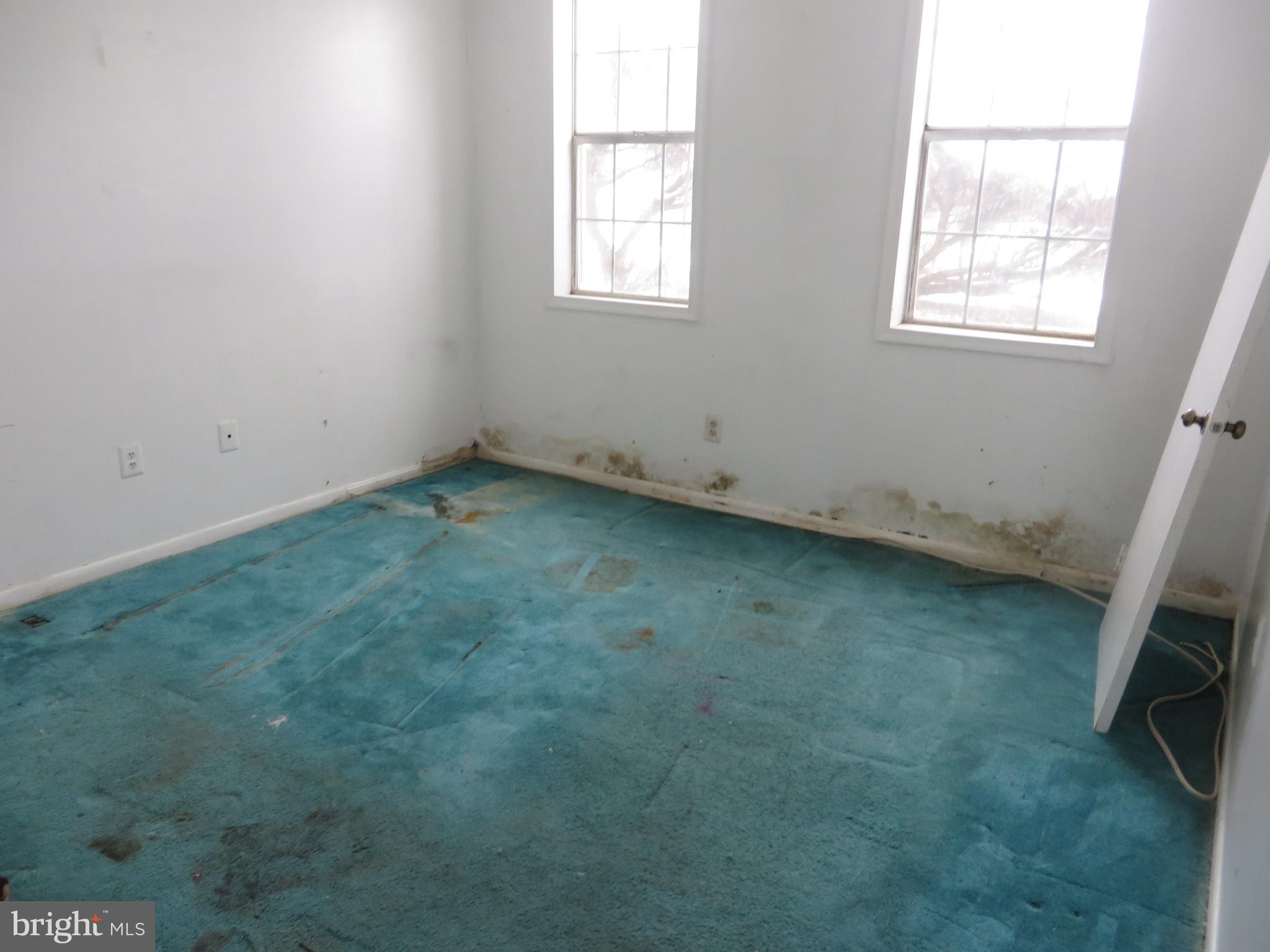 MARY-CATHERINE ESTATES - Residential