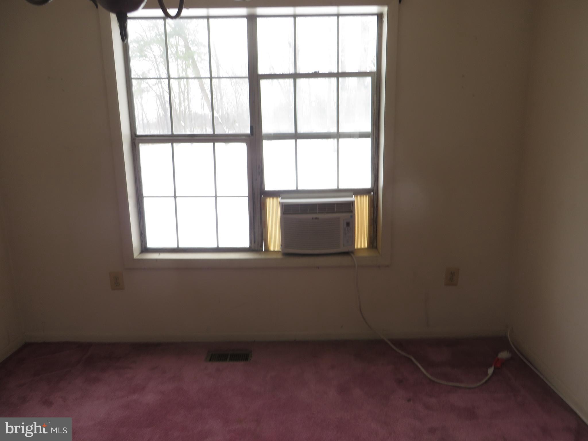 MARY-CATHERINE ESTATES - Residential