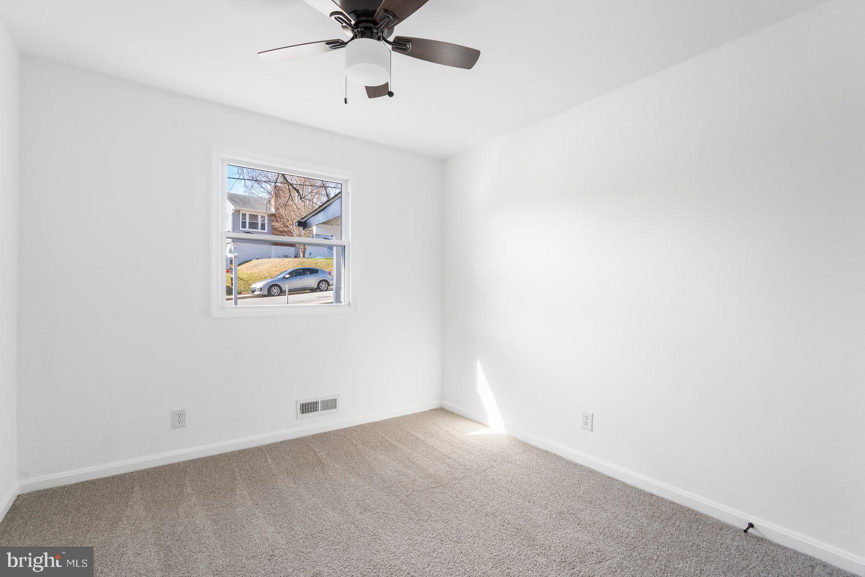 ROLAND TERRACE - Residential